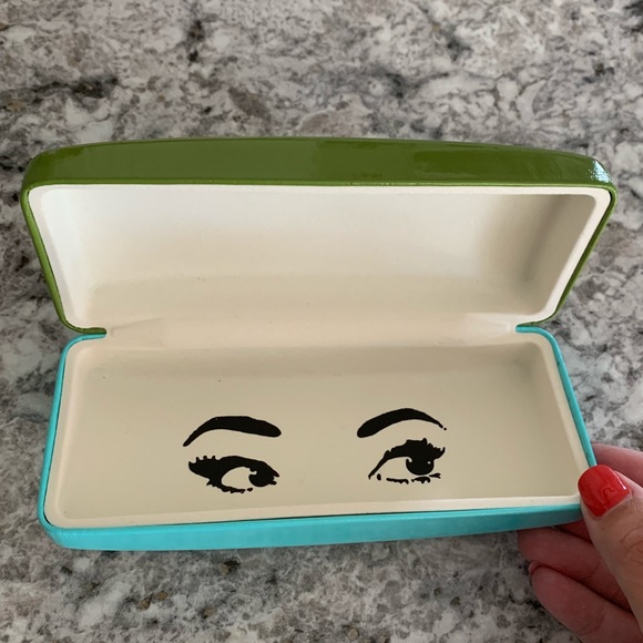 Kate spade glasses case ♠️